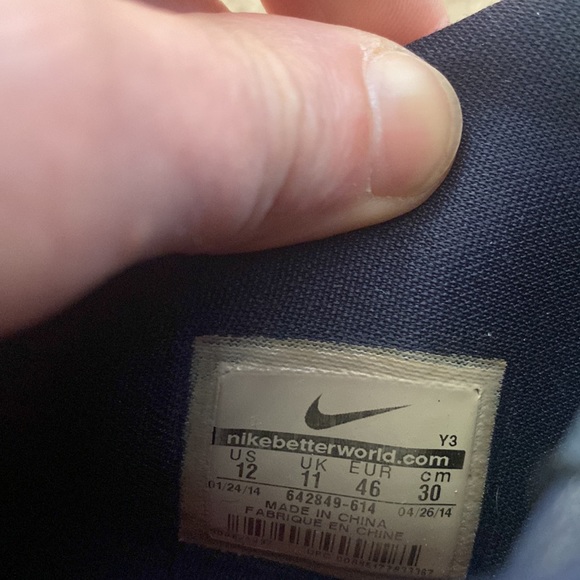 Nike Shoes Forth of July Labron Lows men’s 12 - Picture 6 of 7